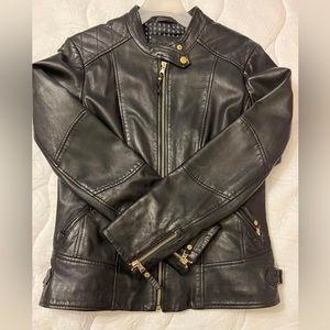 Danier women’s leather jacket size S-M